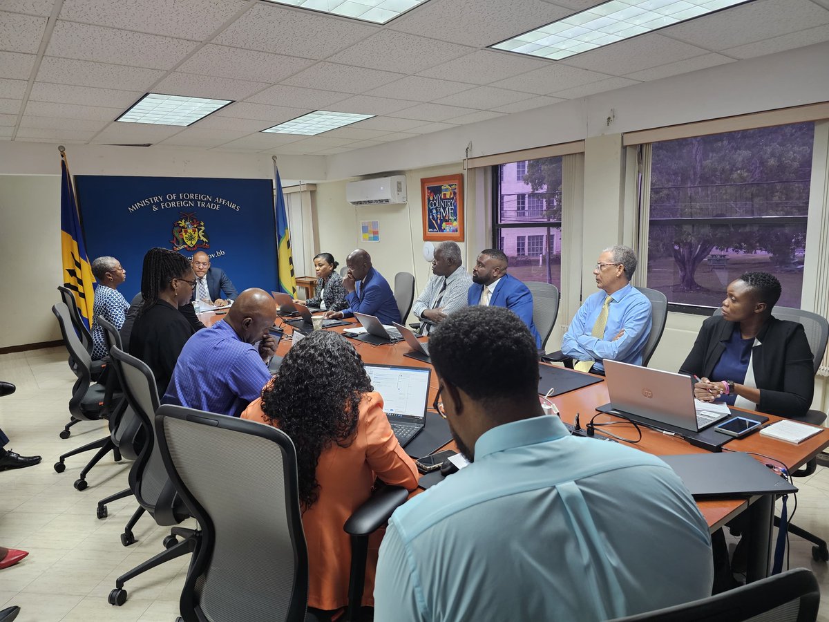 The CARIFORUM Directorate team is in Barbados supporting country efforts to implement the CARIFORUM Economic Partnerships Agreements.

#cariforum
#europeanunion
#unitedkingdom
#barbados