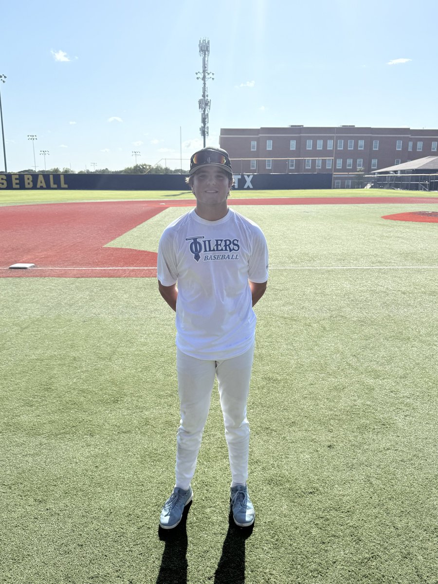 F: <a href="/TEXAS_OILERS/">TexasOilersBaseball</a> Collegiate 4, Pro Source Collegiate Bagnall/Scruggs 3
PoG: <a href="/ttylerlittle95/">Tyler Little</a> 1-2, 2B, 2 RBI