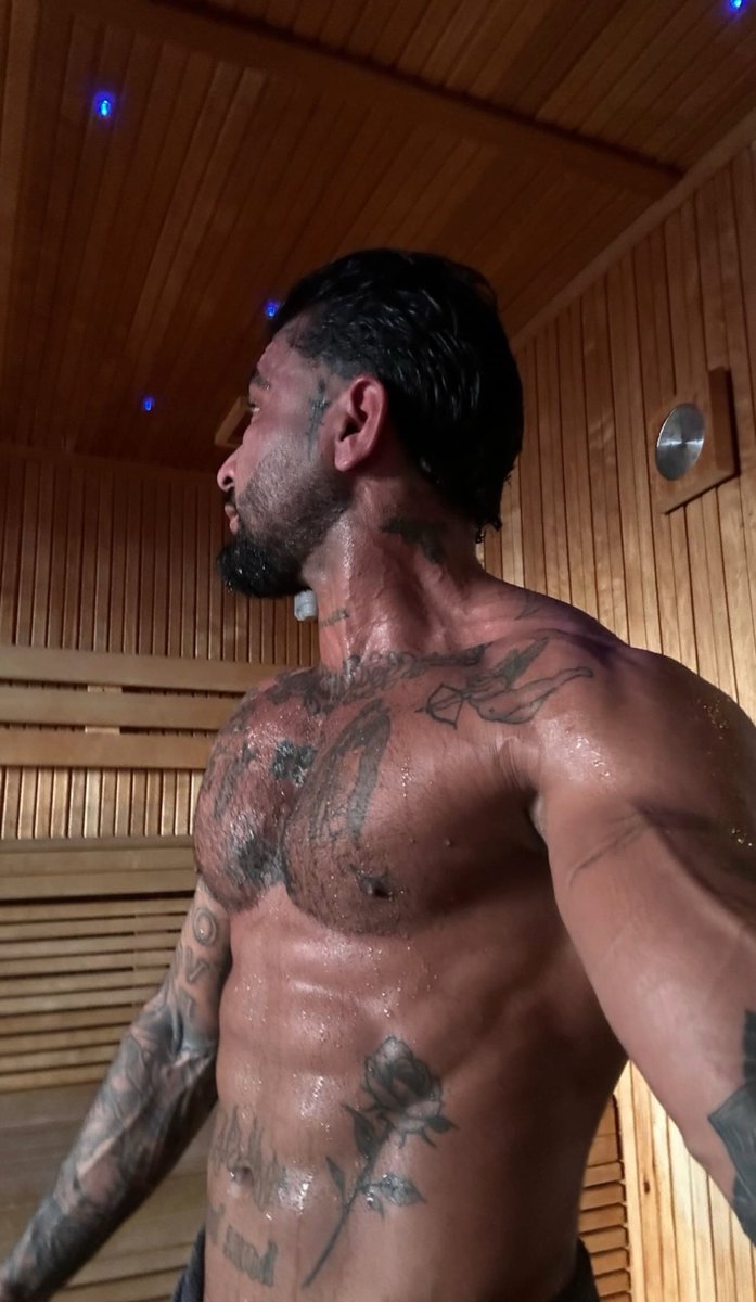 Catch me in the sauna bro 🔥💦