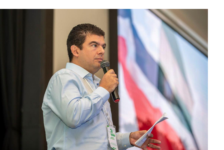 Álvaro Ramos se desmarca de intención de Johnny Araya por presidir comité cantonal del PLN en San José goo.su/GJQn #NM935