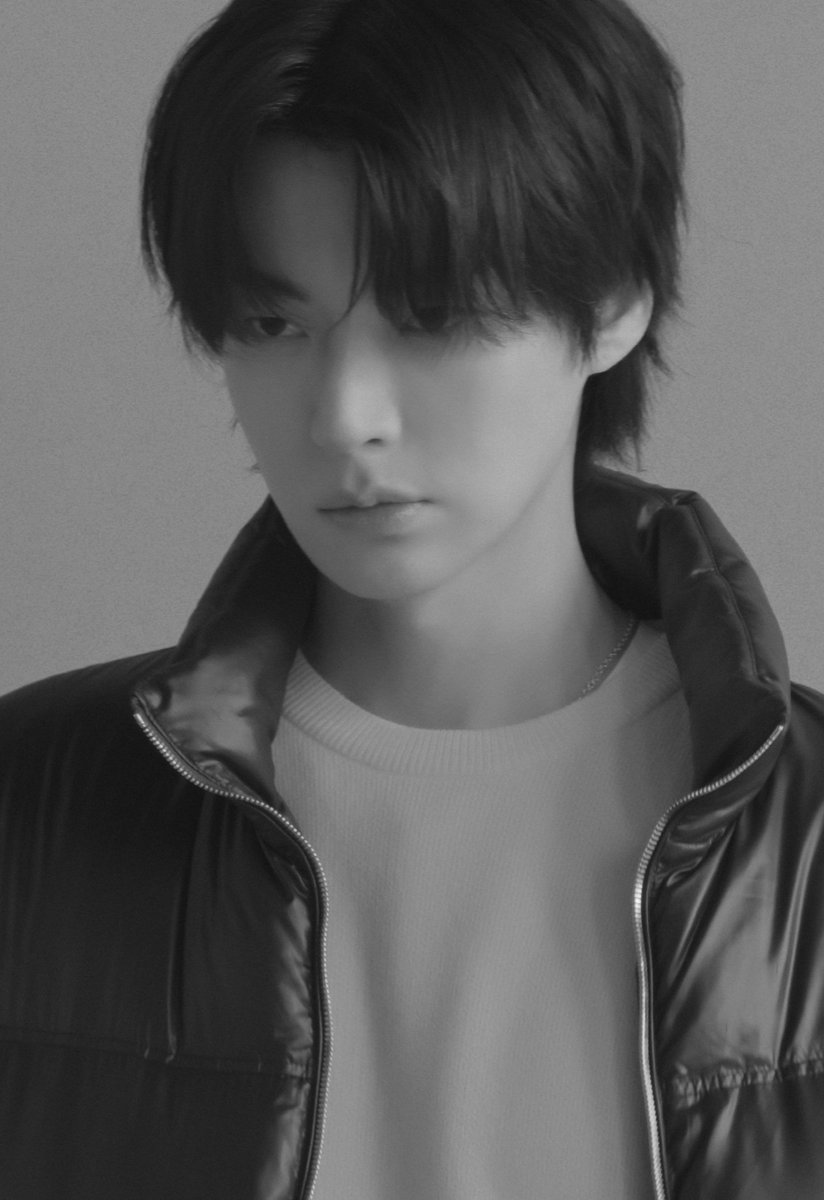 ....???? 닮지않음?