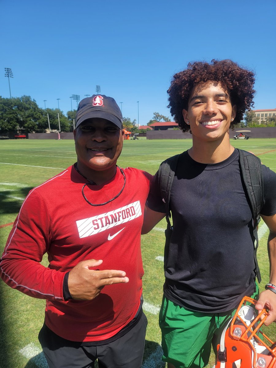 AMBeebe_1's tweet image. Thank you @StanfordFball and @CoachPwilli for a fun and exciting day. Looking forward to coming back.
@Cardrecruiting @CaptAndrewLuck @keiththompson21 @sixstarfootball