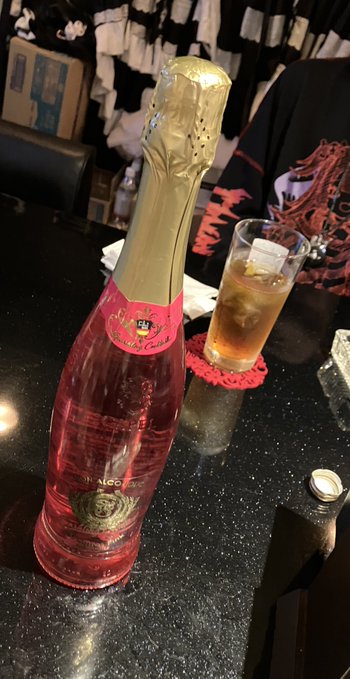 Cafe＆Bar Versaillesのツイート
