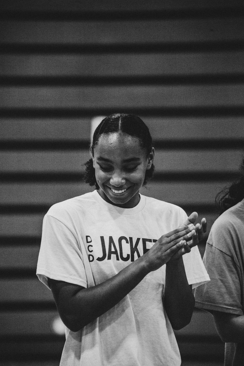 DCDSwbb's tweet photo. 💙💛 https://t.co/Tg5Kyflbhj