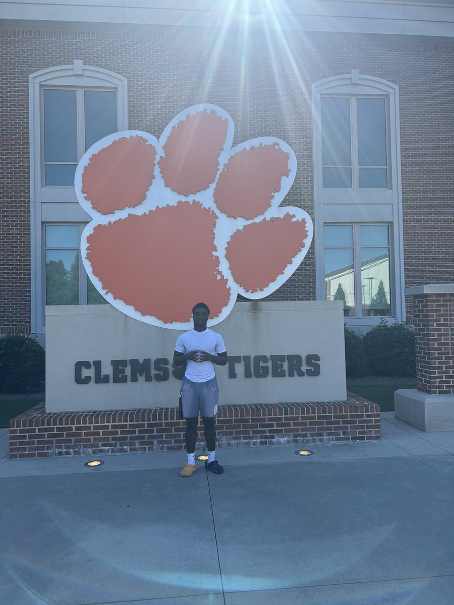 Great day at <a href="/ClemsonFB/">Clemson Football</a> <a href="/MikeWakins/">Mike Watkins</a> <a href="/DaboSwinney3/">DaboSwinney</a>