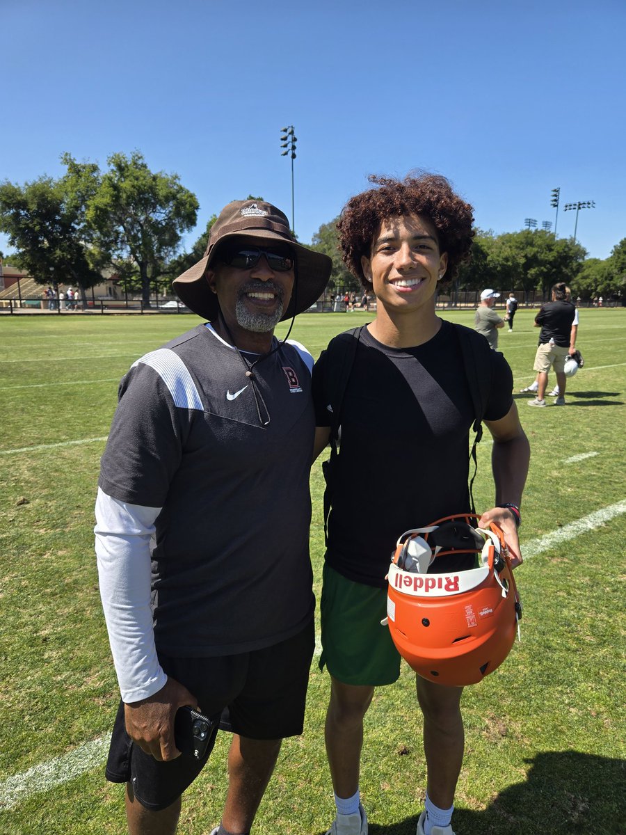 AMBeebe_1's tweet image. Thank you for the great coaching @coachDjackson1 and excited for @BrownU_Football. @sixstarfootball #PlayFast