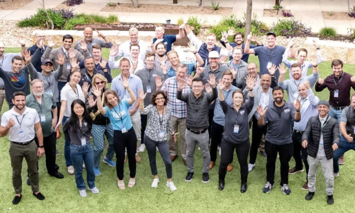 Our annual founder retreat is back this October. 👏 We're bringing together the Lighter portfolio for two days of connection, reflection, and insightful panels and speakers.

In our portfolio?
RSVP now: lnkd.in/gp7vgDxe

Here's a few flicks from the last few summits. 👇