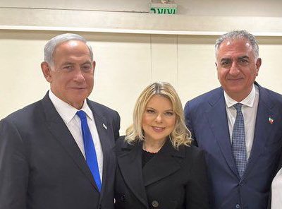 Antunes1's tweet photo. The favorite to replace Khamenei is a puppet.

Do you understand??? https://t.co/TDYRCSryXS