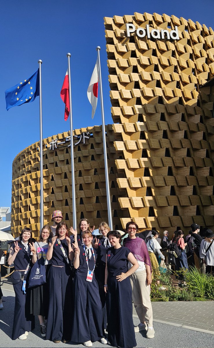 #EXPO2025 Proud of our students #UAM, #WydziałNeofilologiiUAM in Polish Pavilion, @https://expo.gov.pl/