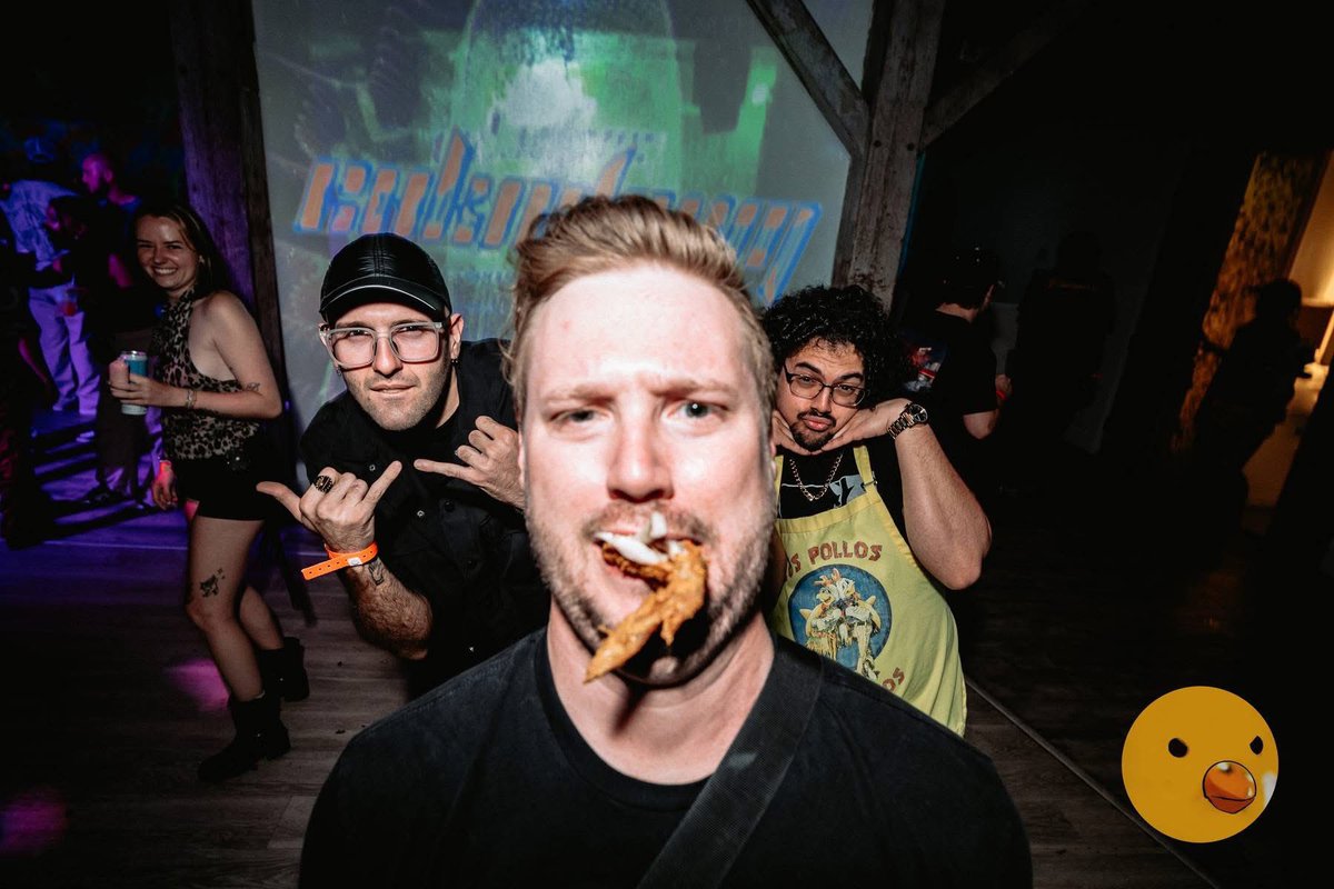 5/31 ALBUM IS ⬆️ on our FB page!

🔗 in bio. we got u covered 🐤
