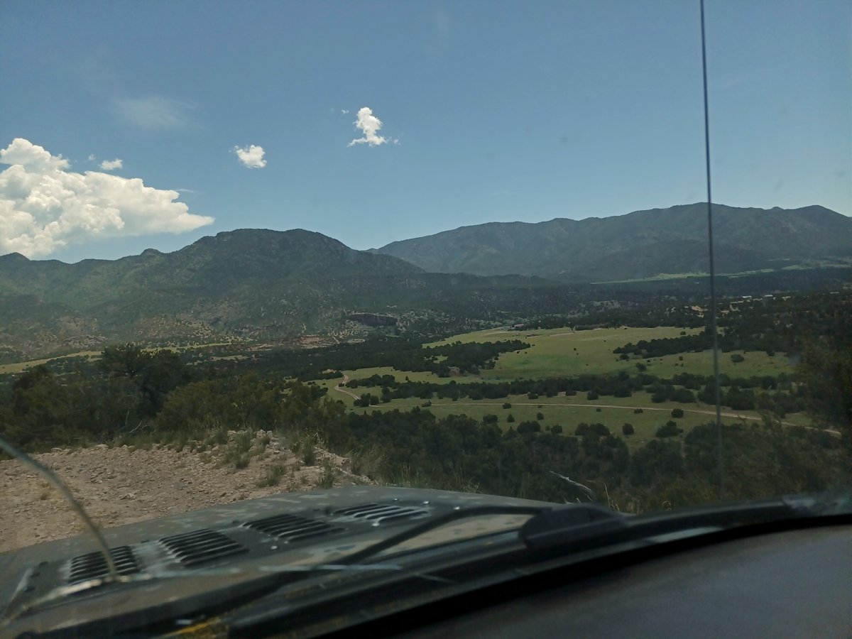 Thanks for a Great trail run at the Bank! gave out some badges, had fun, everyone went home not broken! #canoncity #Colorado #4x4 #offroad #trailbadge #shelfroad