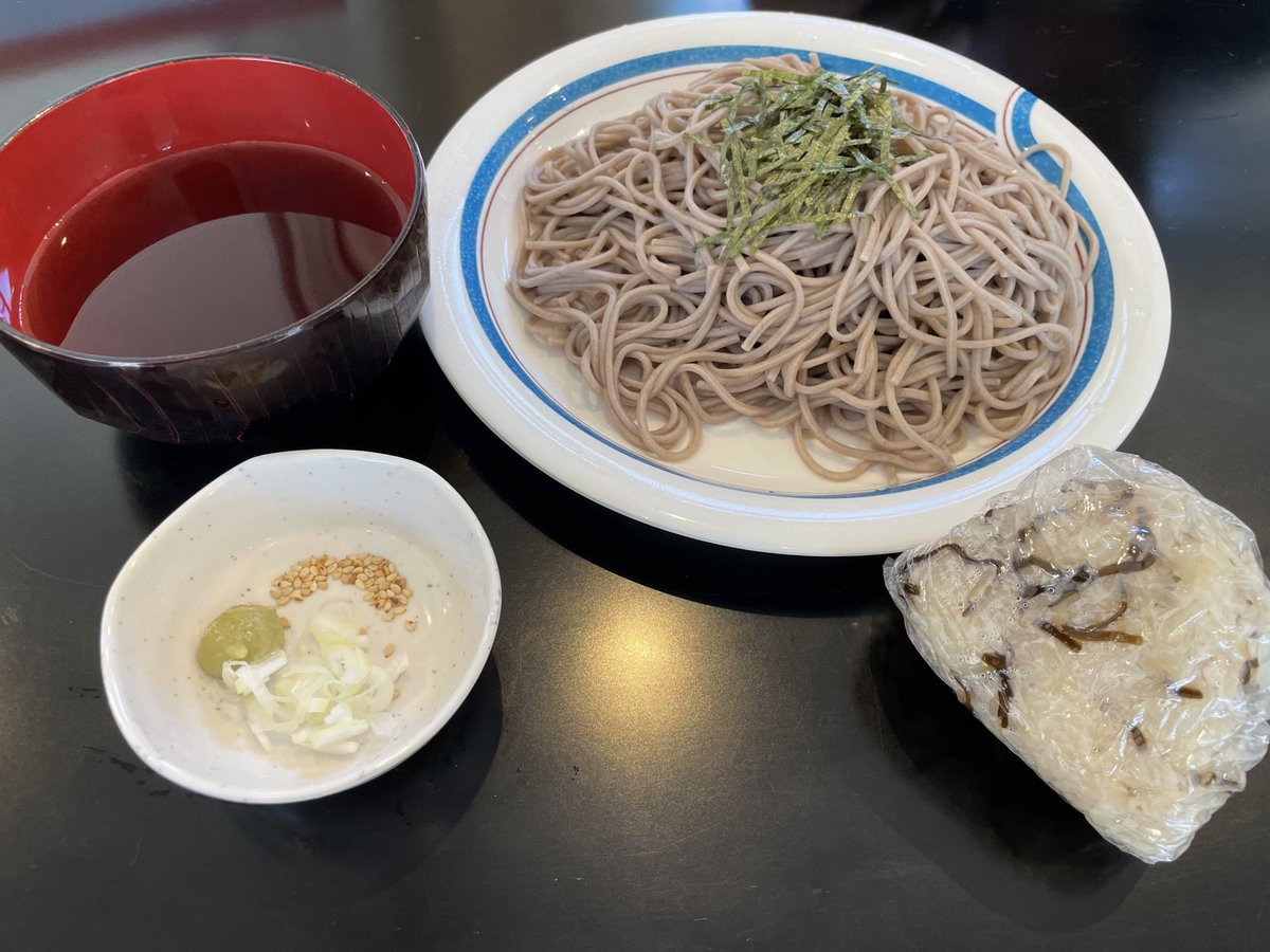 #日吉寄宿舎本日の朝食

日吉寄宿舎では朝夜ご飯付きでなんと寮費が3万円台🥳