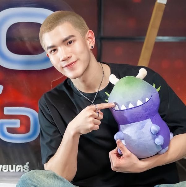 FOURTH Morning ☀️🌻☁️🫧
ขอให้วันนี้เป็นวันที่ดีของพี่โฟ้ดนะค้าบบ ขอให้วันนี้ถูกโอบล้อมไปด้วยความรักเยอะๆ ขอให้หนูถูกค้นพบเยอะๆเลยนะคับบ have a wonderful day kub!🥰💕

<a href="/tawattannn/">FOURTH</a> 🤍
#Fourthnattawat 
#โฟร์ทณัฐวรรธน์