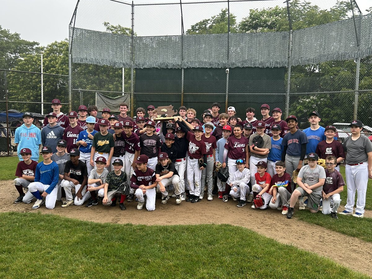 Coach_DiStasi's tweet photo. What a cool night at the 110 fields as the boys got a chance to show off the State Championship trophy to all Chelmsford Youth Baseball players. Next generation is fired up! https://t.co/lIDwB89woU