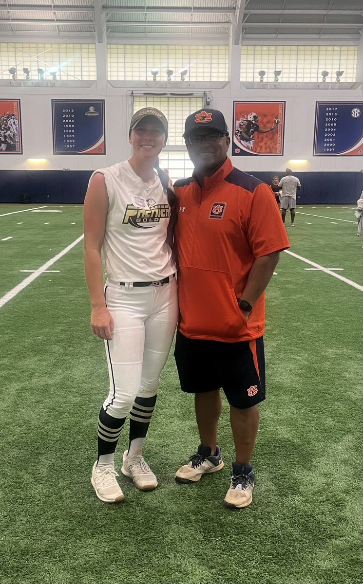 AJ LINCOLN (@ajlincoln23) on Twitter photo Thanks Coach Chris and Kate for a great camp today! Enjoyed the hitting drills and the Flo movements. Looking forward seeing you at upcoming tournaments.
<a href="/AuburnSoftball/">Auburn Softball</a>
<a href="/KateMalveaux/">Kate Malveaux</a>
<a href="/CoachMalveaux/">Chris Malveaux</a>
<a href="/rykerzc/">Ryker Zane Chason</a>
<a href="/MandiBaldufnsr/">Mandi Balduf</a> Thanks Coach Chris and Kate for a great camp today! Enjoyed the hitting drills and the Flo movements. Looking forward seeing you at upcoming tournaments.
<a href="/AuburnSoftball/">Auburn Softball</a>
<a href="/KateMalveaux/">Kate Malveaux</a>
<a href="/CoachMalveaux/">Chris Malveaux</a>
<a href="/rykerzc/">Ryker Zane Chason</a>
<a href="/MandiBaldufnsr/">Mandi Balduf</a>