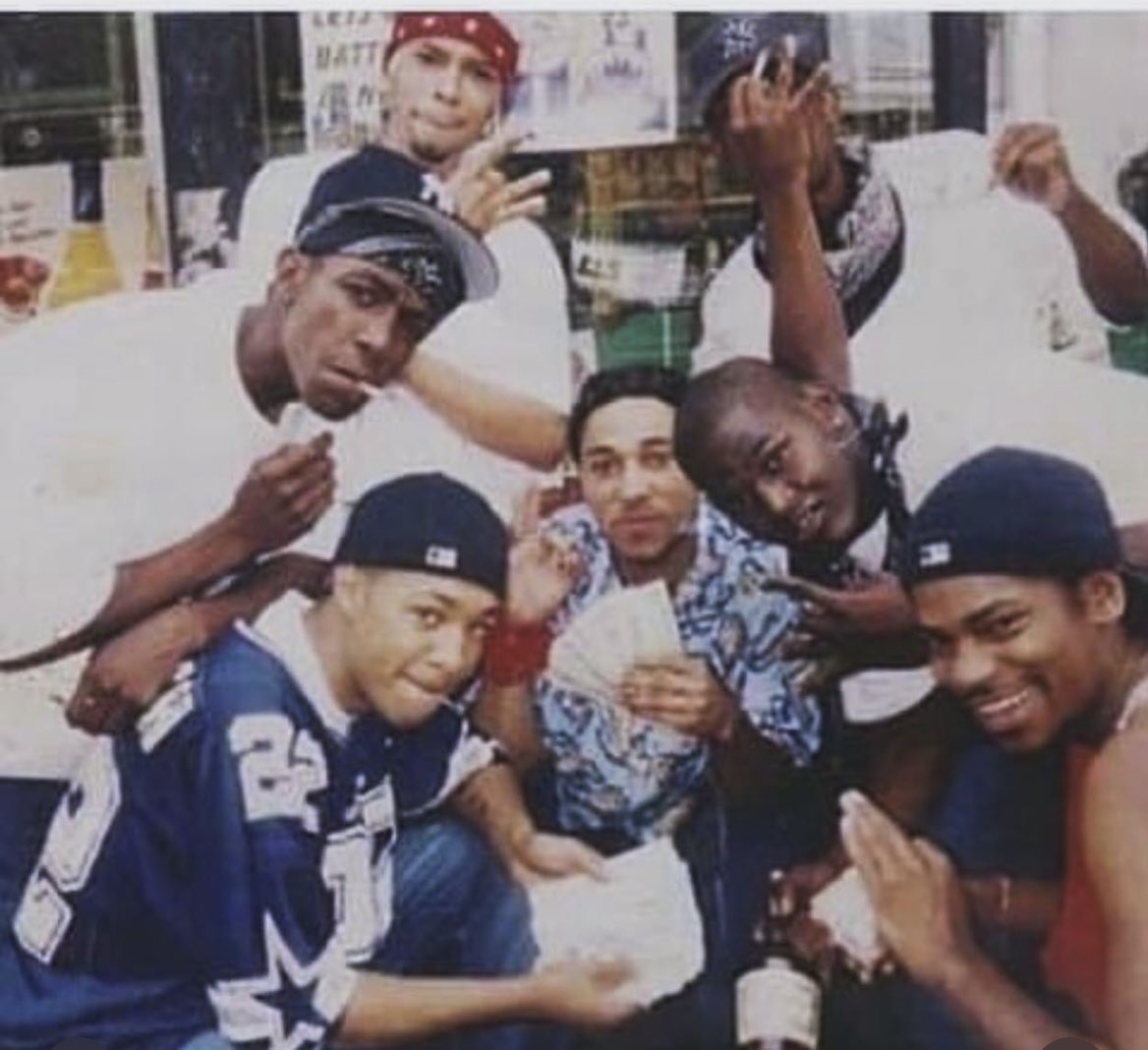 SCODAFUCKUP's tweet photo. When outside was really outside!! No internet Just The Set! #RipNitty #RipSnoop Blood Crips &102 shit Since 96 .. https://t.co/wA0utbmjkw