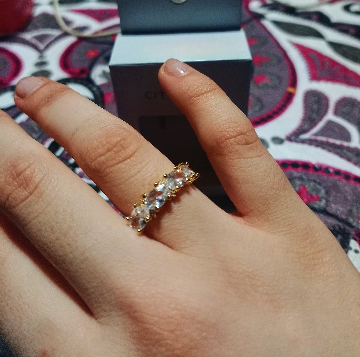 siempre, siempre, está el regalo de cada mes.
Te amo gordito gracias! 💘🥹