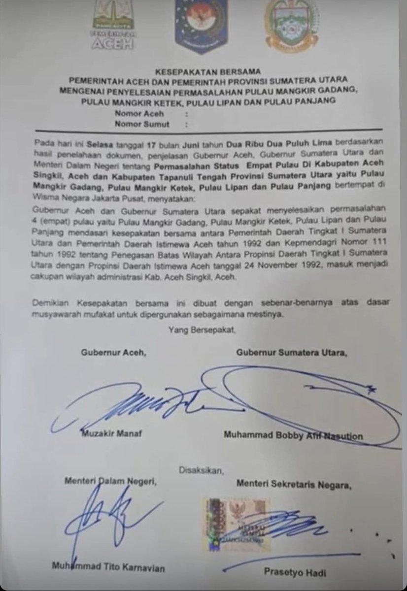 Muhammad Rifai Darus (@rifaidarusm) on Twitter photo Bangun pagi dan melihat Indonesia aman2 saja adalah sebuah kebahagiaan tersendiri.
Terima kasih Presiden <a href="/prabowo/">Prabowo Subianto</a> , wakil ketua DPR RI <a href="/bang_dasco/">Prof .Sufmi Dasco Ahmad</a> , gubernur Aceh , dan semua yang tetap menjaga Indonesia dalam NKRI. Utamakan Solusi daripada masalah yang berkelanjutan.
Rakyat Bangun pagi dan melihat Indonesia aman2 saja adalah sebuah kebahagiaan tersendiri.
Terima kasih Presiden <a href="/prabowo/">Prabowo Subianto</a> , wakil ketua DPR RI <a href="/bang_dasco/">Prof .Sufmi Dasco Ahmad</a> , gubernur Aceh , dan semua yang tetap menjaga Indonesia dalam NKRI. Utamakan Solusi daripada masalah yang berkelanjutan.
Rakyat