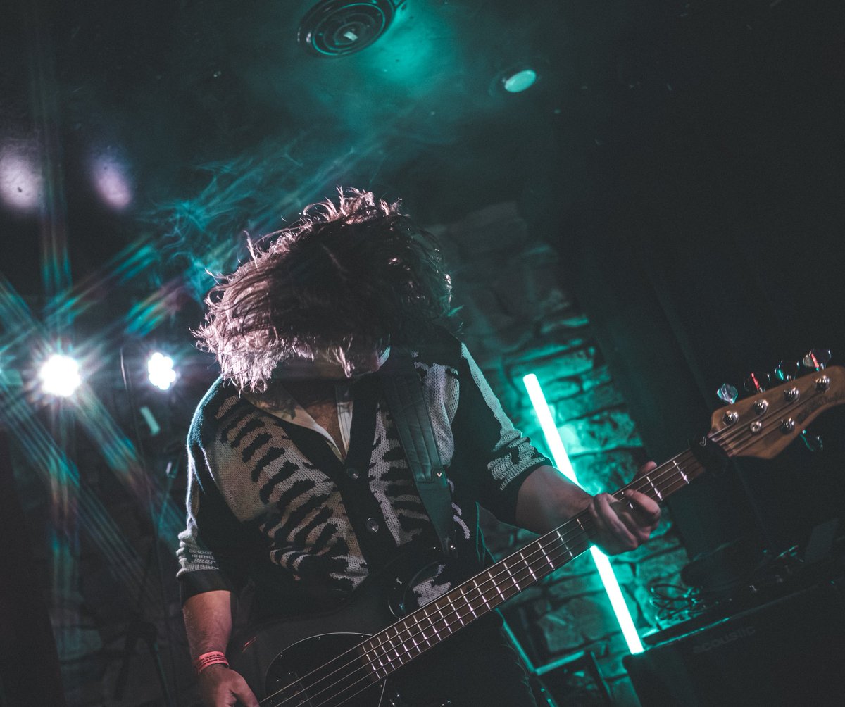 Last show was killer. You make us feel like real rockstars every show 🤘🏻. #ChicagoEmo