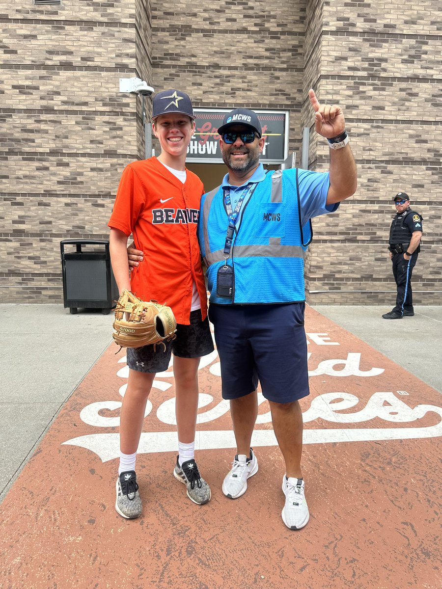 Ryan Lowe tweet media