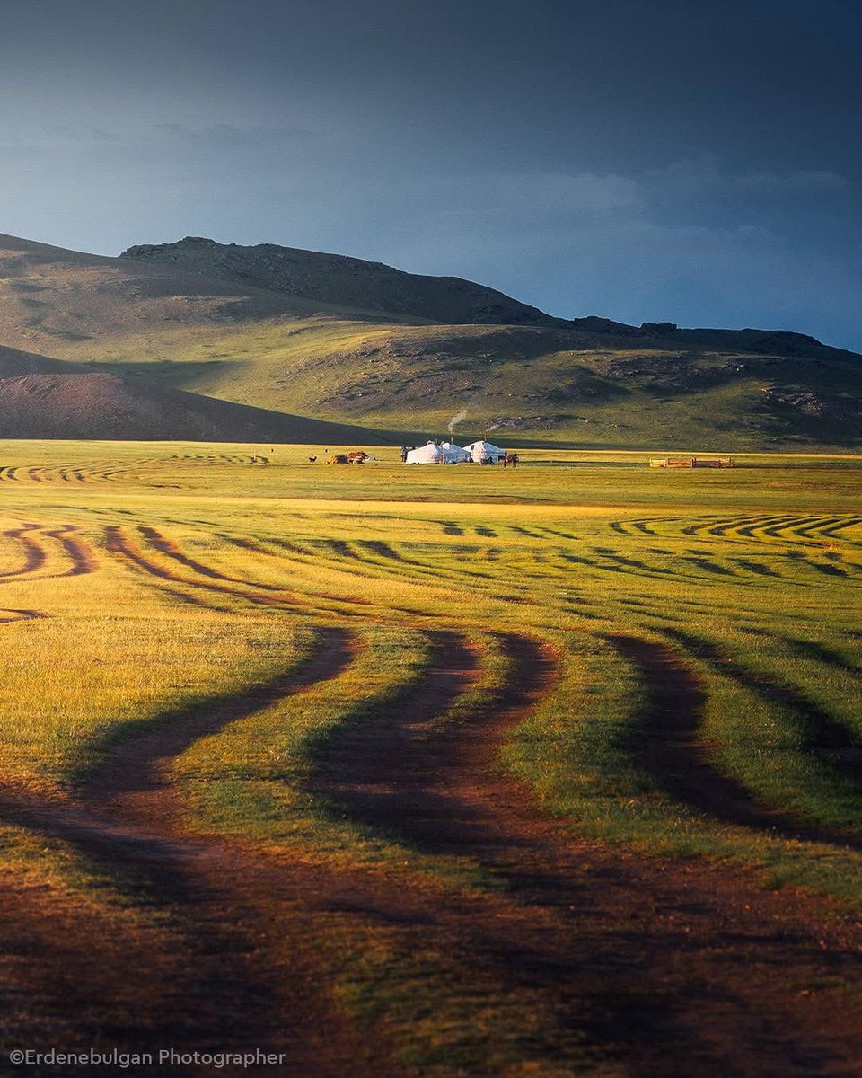 Өглөөний мэнд
Өнгөт орчлон минь
#GoodMorningEveryone