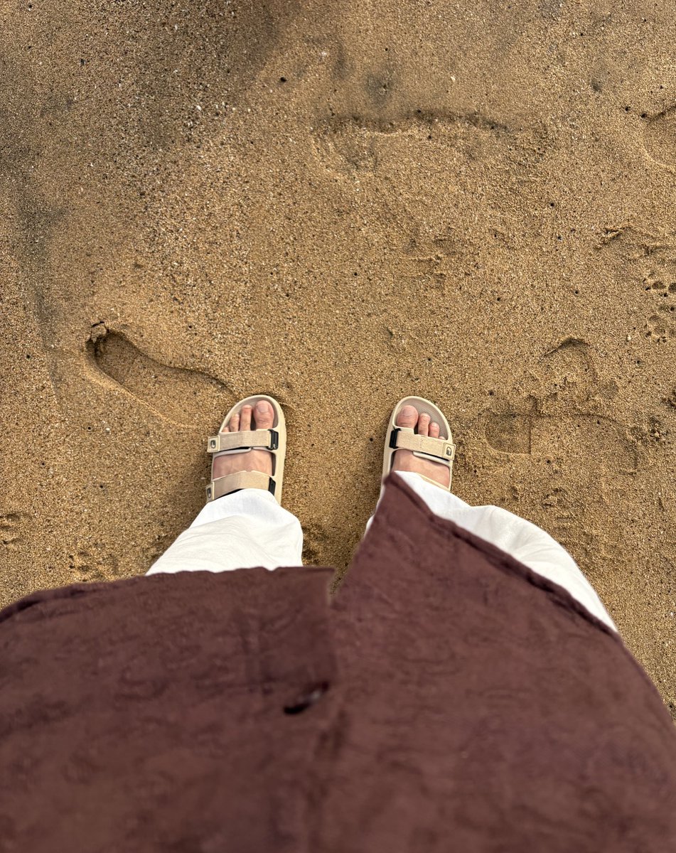 IamkaranC77's tweet photo. 🌊🌴🏖️ https://t.co/pU6KXBlytd