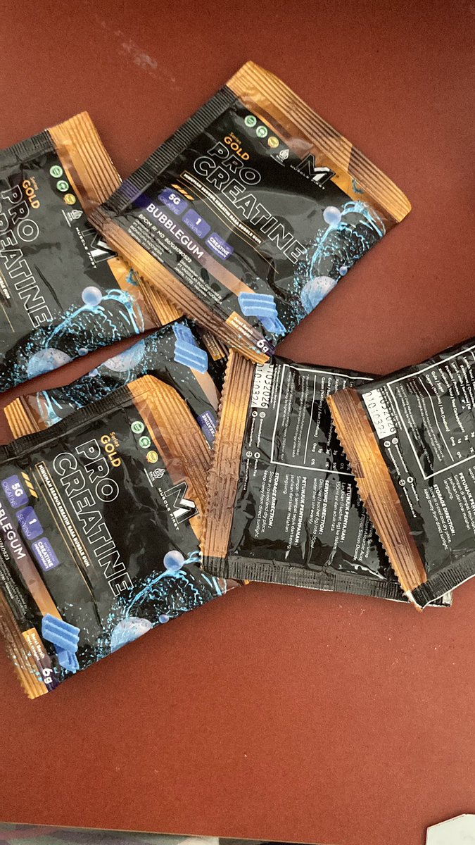 vftells's tweet photo. Ges kujual ini 20rb isi 6 sachet pro creatine https://t.co/HdmRCKT2vc https://t.co/KBHyEabyKX