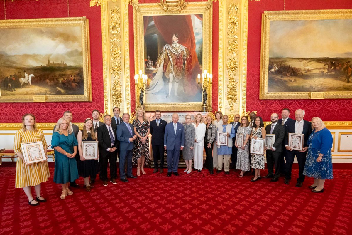 sldayfdn's tweet image. On Thursday 12 June, Baroness Doreen Lawrence and the SLDF team OR Project Manager Narissa Williams attended The King’s Foundation 2025 Awards Ceremony on behalf of the Stephen Lawrence Day Foundation.
#SLD25 #KnowledgeChangesEverything #Awards #KingsFoundation #StephenLawrence