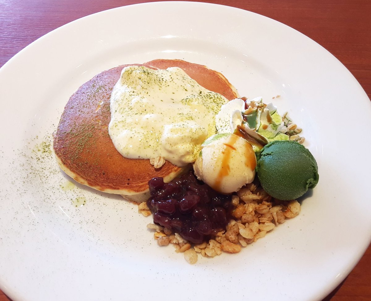 Chinoen_jp's tweet photo. 鬼のように暑い日は一旦デニーズ🥞

#ダイヤモンド会員
#デニーズ
#ちのえん
#LisBo https://t.co/l07vccw1Hr