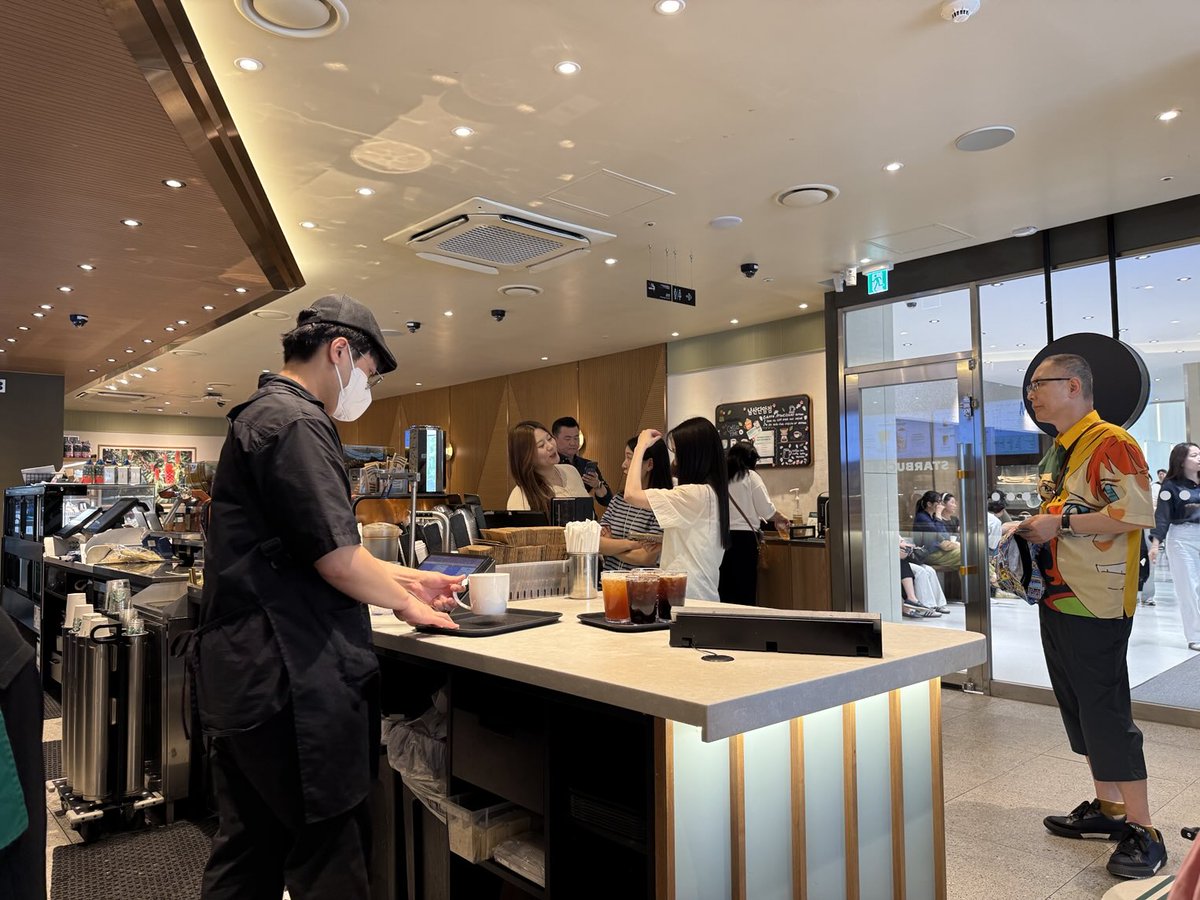 100 m apart but a culinary gulf of 100 yrs: Starbucks and noodle alley in Seoul