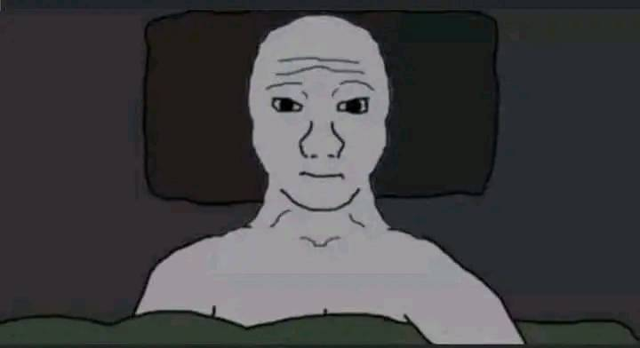 opintomarcand0's tweet photo. >não seja eu
>anos atrás
>último dia no ensino médio
>geral se despedindo
>assinando camisas e etc
>passei 3 anos apaixonado por uma colega de turma
>era tímido dms pra tomar atitude
>só consegui ter uma conversa completa com ela uma semana antes do fim das aulas
>ela gostava mto de ler
>eu não
>mas fingi que sim, pra ter assunto
>ela comentou que tinha um livro que eu gostaria
>levaria dia seguinte pra me emprestar
>esperei ansioso pra conversar com ela novamente
>porém, ela esqueceu
>voltando pro último dia
>avistei ela se despedindo de uma amiga
>depois veio na minha direção
>tava com o livro nas mãos
>''oi, desculpa, só lembrei do livro hoje''
>''vc pode me devolver dps que terminar''
>''sabe onde eu moro?'' ela perguntou
>fiquei nervoso e falei que sim
>msm não sabendo
>agradeci a ela
>cheguei em casa
>guardei o livro
>nunca li e nem devolvi
>eu poderia ter perguntado a alguém onde ela morava
>mas não tinha peito pra ir
>2 anos depois
>mudei mto
>autoestima tava em dia
>olhei pro livro empoeirado na prateleira
>eu não era mais tímido
>mas fiquei sabendo que a mina casou
>e não vi sentido em devolver após tanto tempo
>ontem
>organizando meu quarto
>jogando algumas coisas fora
>peguei o livro
>tirei poeira da capa
>folheei
>achei um bilhete na última página
>sentei na cama e li
>''eu sempre quis conversar com vc''
>''te conhecer melhor''
>''mas tenho vergonha''
>''na vdd, eu não tinha esquecido o livro''
>''fiquei com medo de vc ler rápido e me devolver antes do fim das aulas''
>''pq então não teria um motivo pra me visitar depois''
>''espero que goste do livro''
>''é um presente pra vc''
>''vamos sair qualquer dia, se quiser''
> Sem reação!