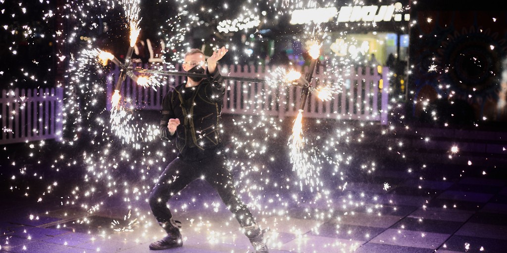 Winter in the City is back! ❄️ From 5–19 July 2025, Canberra’s City Centre will transform into a FREE winter wonderland packed with daytime family shows and spectacular fire performances every night ✨🔥 

Find out more here 👉 winter.inthecity.com.au #VisitCanberra #WeAreCBR
