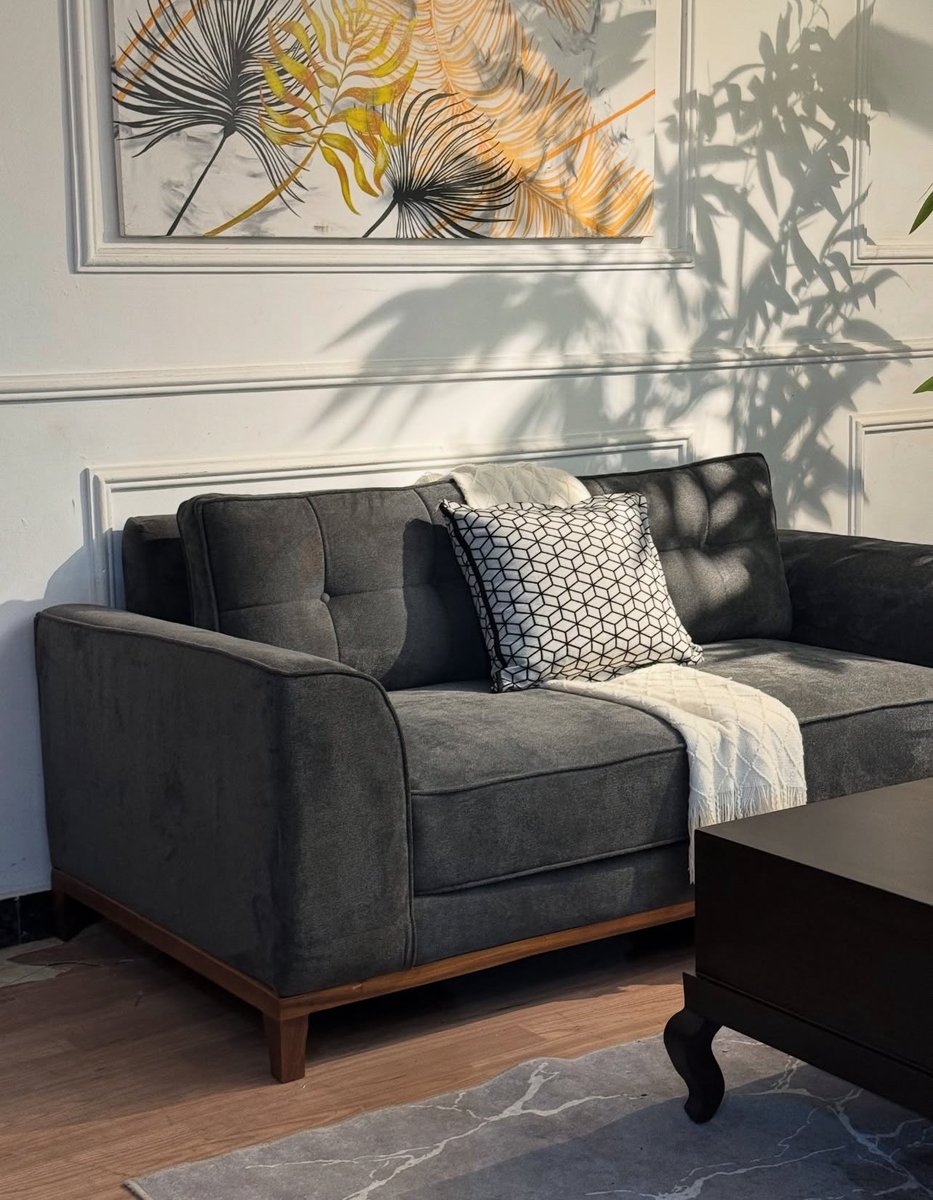 We open for business 
DOTCOM INTERIORS 
“design with us”
  0784911179