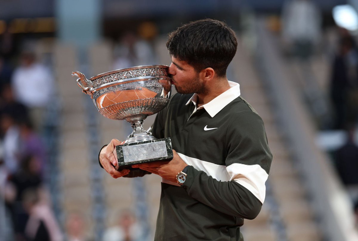 BB1SM's tweet image. 2 WAS THE MAGIC NUMBER IN JUNE! ✌🏾✌🏾❤️❤️
- world #2 coco gauff lifts her 2nd gs title
- world #2 carlos alcaraz comes back from down 2-0 to lift his 2nd rg title
- playing on his 2nd nhl team brad marchand lifts his 2nd stanley cup trophy
WONDERFUL MONTH FOR MY CLIENTS 🥹❤️