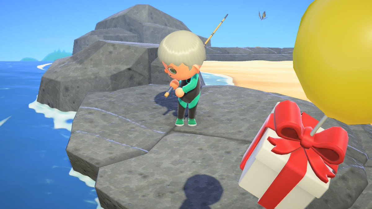 I finally made a slingshot on stream today so I can start shooting down those presents! Too many were flying by and taunting me 😤