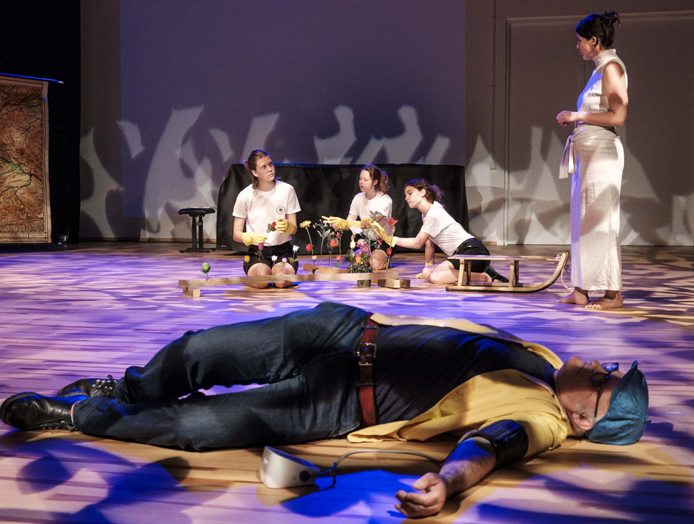 Münchner Feuilleton tweet media