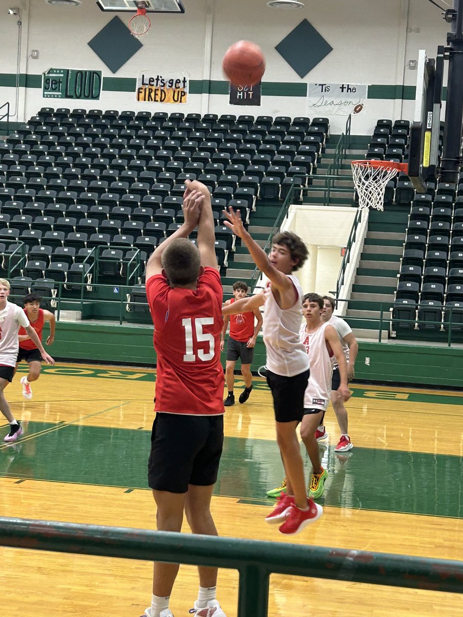 GrahamTXHoops's tweet image. Good night @ the Breckenridge Summer League! JV and Varsity both went 2-0 on the night. More work to do…

@STBA_TX @hoopinsider 

#A3 #BestIsTheStandard