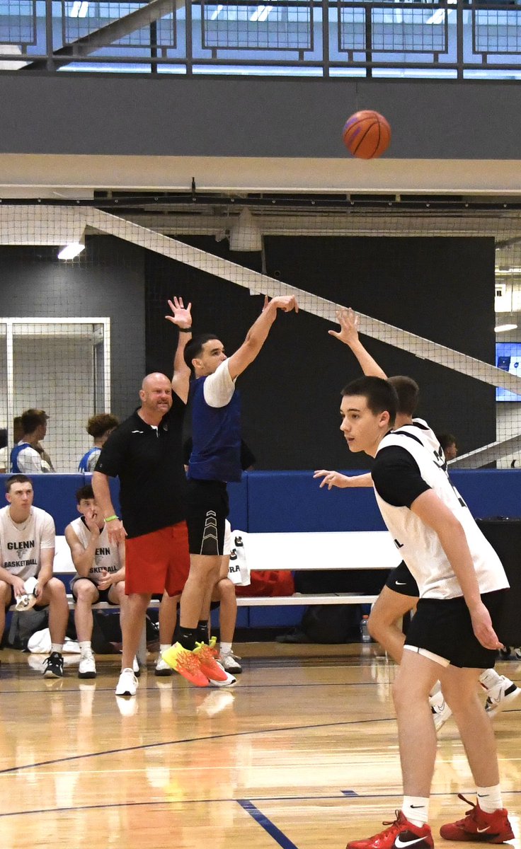 Clearview Clippers Basketball (@clippershoops) on Twitter photo The <a href="/Battle4TheBay/">BATTLE 4 THE BAY</a> was a great event for some summer hoops! π The <a href="/Battle4TheBay/">BATTLE 4 THE BAY</a> was a great event for some summer hoops! π
