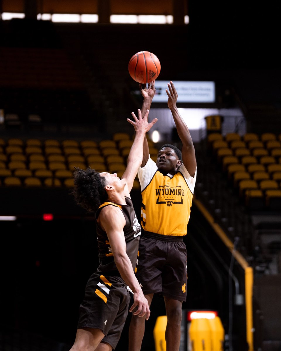 wyo_mbb's tweet image. The grind starts now 🤠🏔️
