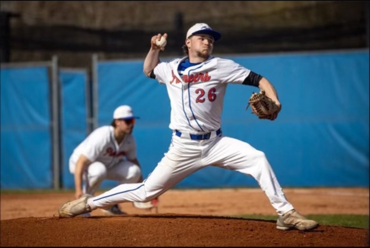 Why ⭐️⭐️⭐️⭐️⭐️⤵️

“Playing for Squeeze was a defining moment in my baseball career. It was here that I transformed from a kid who simply enjoyed striking people out… to a ball player who learned to play the “game inside the game.” It was here where I truly learned that every