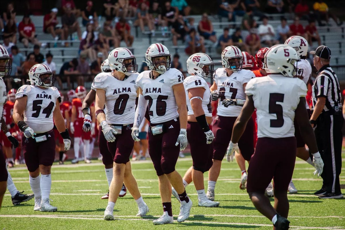luke10jk's tweet photo. I will be attending the Alma college camp tomorrow excited to compete! 
@CoachCouchAlma 
@CoachSpooner_ 
@z_rieps 
@PrepRedzoneMI 
@MIexposure 
@ExpoRecruits 
@TheRecruitRadar 
@JG_FBRECRUITING https://t.co/nRsI9nqouT