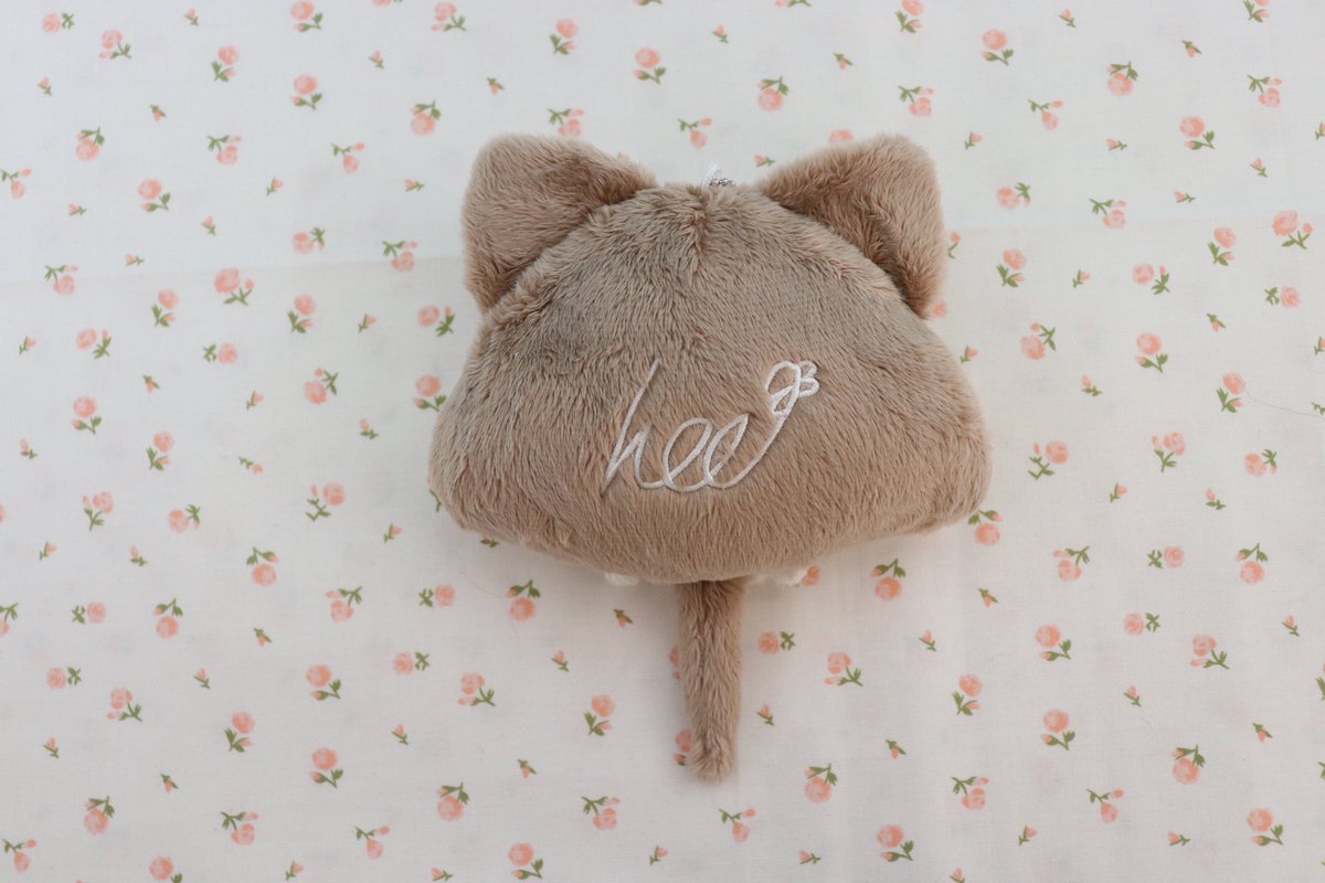 ✨🎀✨🎀✨

귀여운 가오리 아기 착해💗

이렇게 귀여운 표정! 뽀뽀하고 싶지 않아?🥰

통통한 몸이 너무 들고 꼬집고 싶어~

뒷면에 독특한 디자인의 시그니처 자수가 있어요😉

특수 동물체

#우리_공장을_소개합니다
#우리_공장으로_오세요
#솜인형 #cottomdoll #自作ぬい #綿人形 #ぬいぐるみ