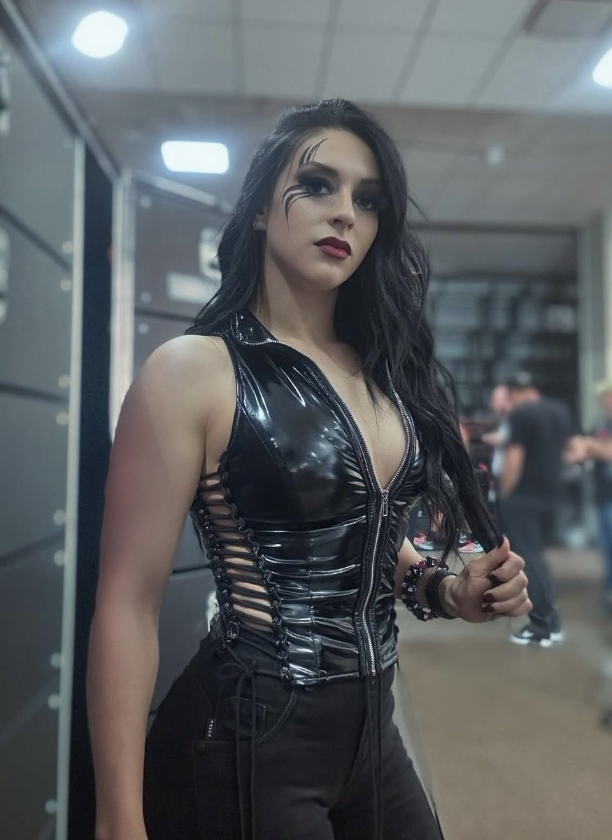 DarkAngelSVB's tweet image. STEPHANIE LET ME BREATHE PLS