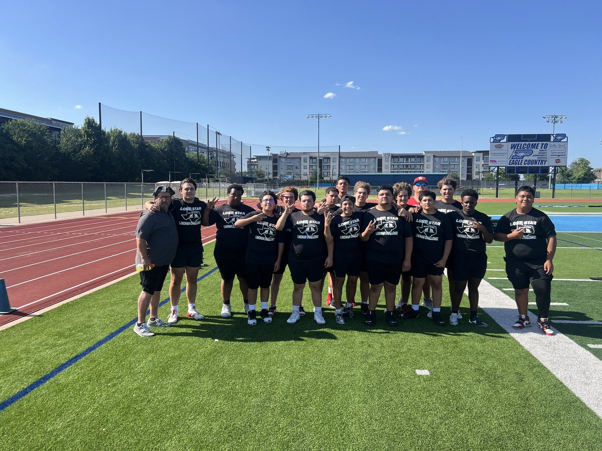 CoachHaywood's tweet image. BIGS SHOWED UP AND SHOWED OUT!!! WE COMPETED!!! 
#F5 #E3
@WoodrowFootball
@KeylonKincade