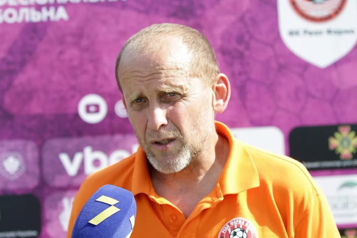 ▬ Mykola Lykhovydov est le plus vieux footballeur professionnel en activité dans le monde.
▬ Il a 59 ans.
▬ Lire : theguardian.com/football/2025/…