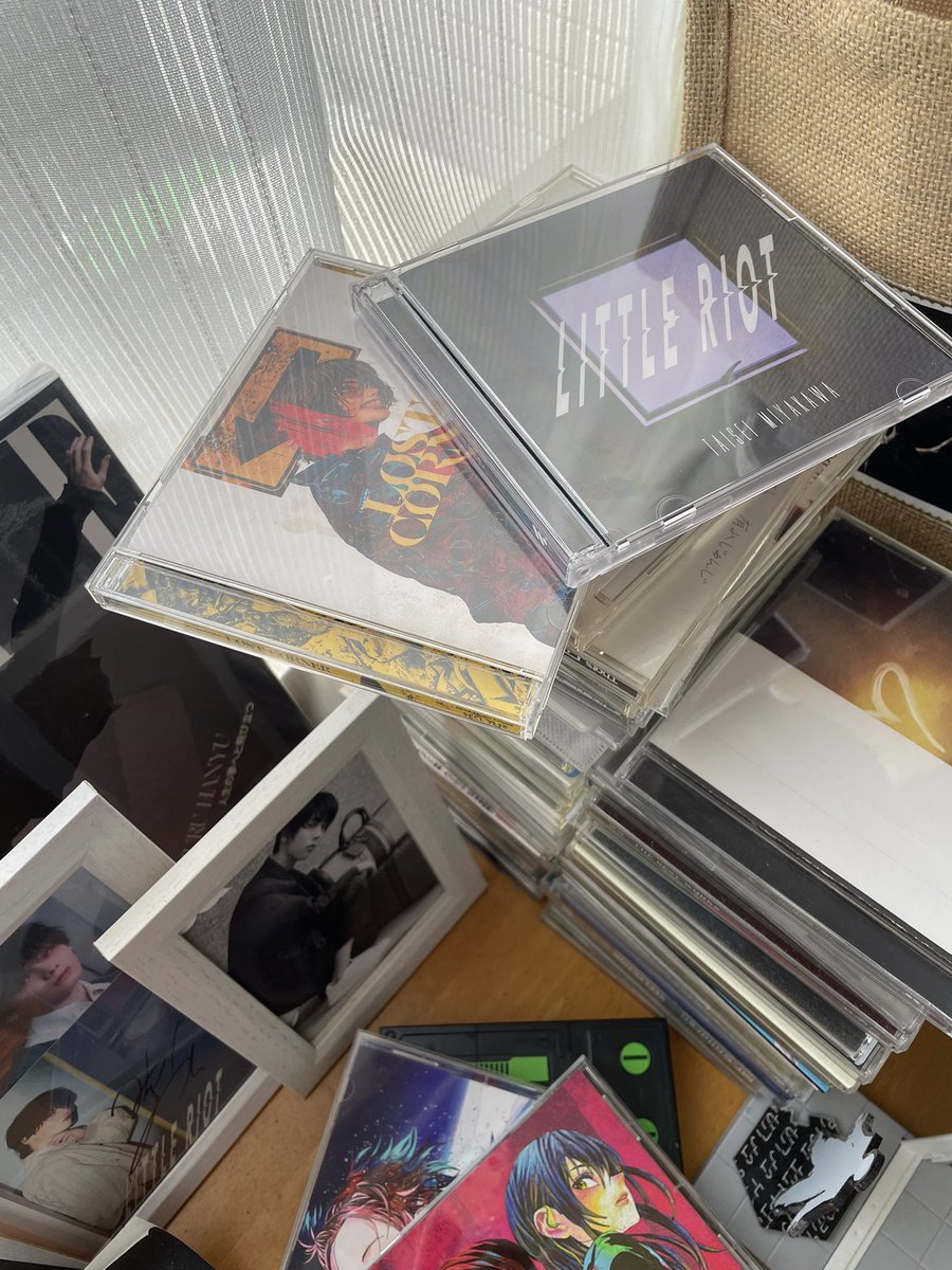 kazuyuzu065's tweet photo. #らじおしゅくだい
#メンシプらじお
最近のCD
#LOSTCORNER の中で特に
#KICKBACK
#死神
#月を見ていた
#LITTLERIOT の中では
#Elysium
#UNLIMITED
一緒に口ずさんで踊るのは
#SparklingLove
いや、全部好きやけどね
と
何気に米津玄師と宮川大聖に
アピールしたいおば、、 https://t.co/NGHCjRjigM