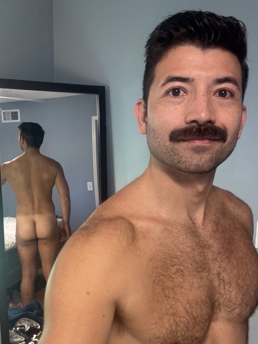 Watch Bobby Baby (NYC 8/29-9/4, STL 9/4-9/7)'s leaked NSFW photo on TwXstars