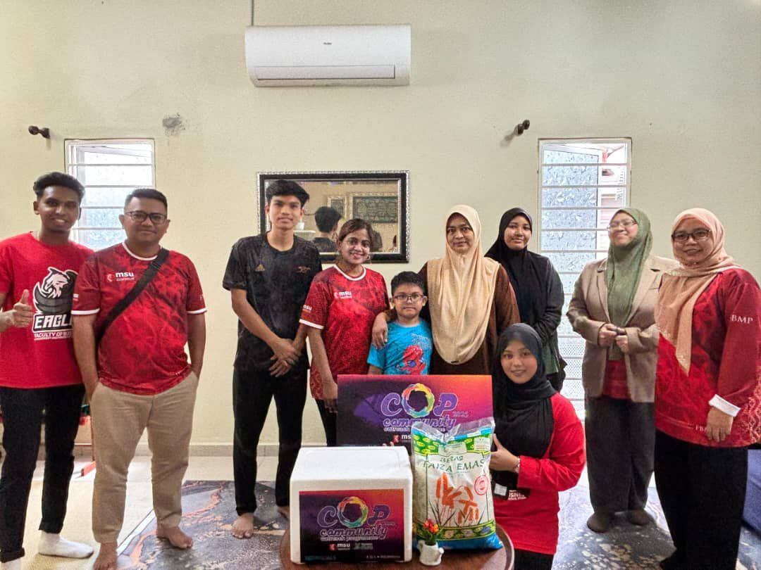 MSUmalaysiaFBMP's tweet photo. MSU Community Outreach Program 2025
MSU reached out to 20 B40 families in Taman Meru & Bukit Kapar under its 2G Culture "Giving & Being Grateful". A heartfelt effort to support, connect & uplift the community.
#MSUOutreach #2GCulture https://t.co/5bVBoQond3