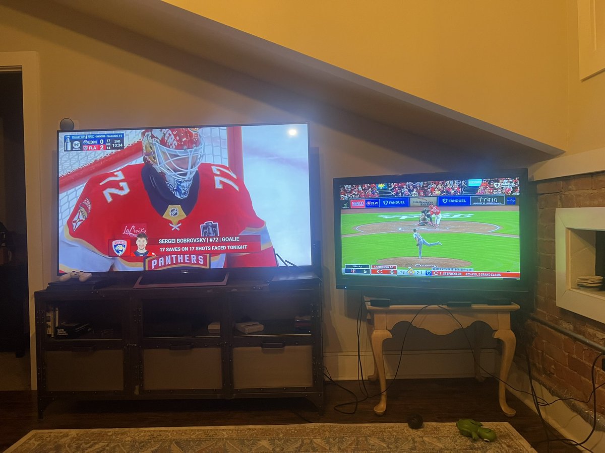 Who_Dey_Ray's tweet image. Monitoring the situations