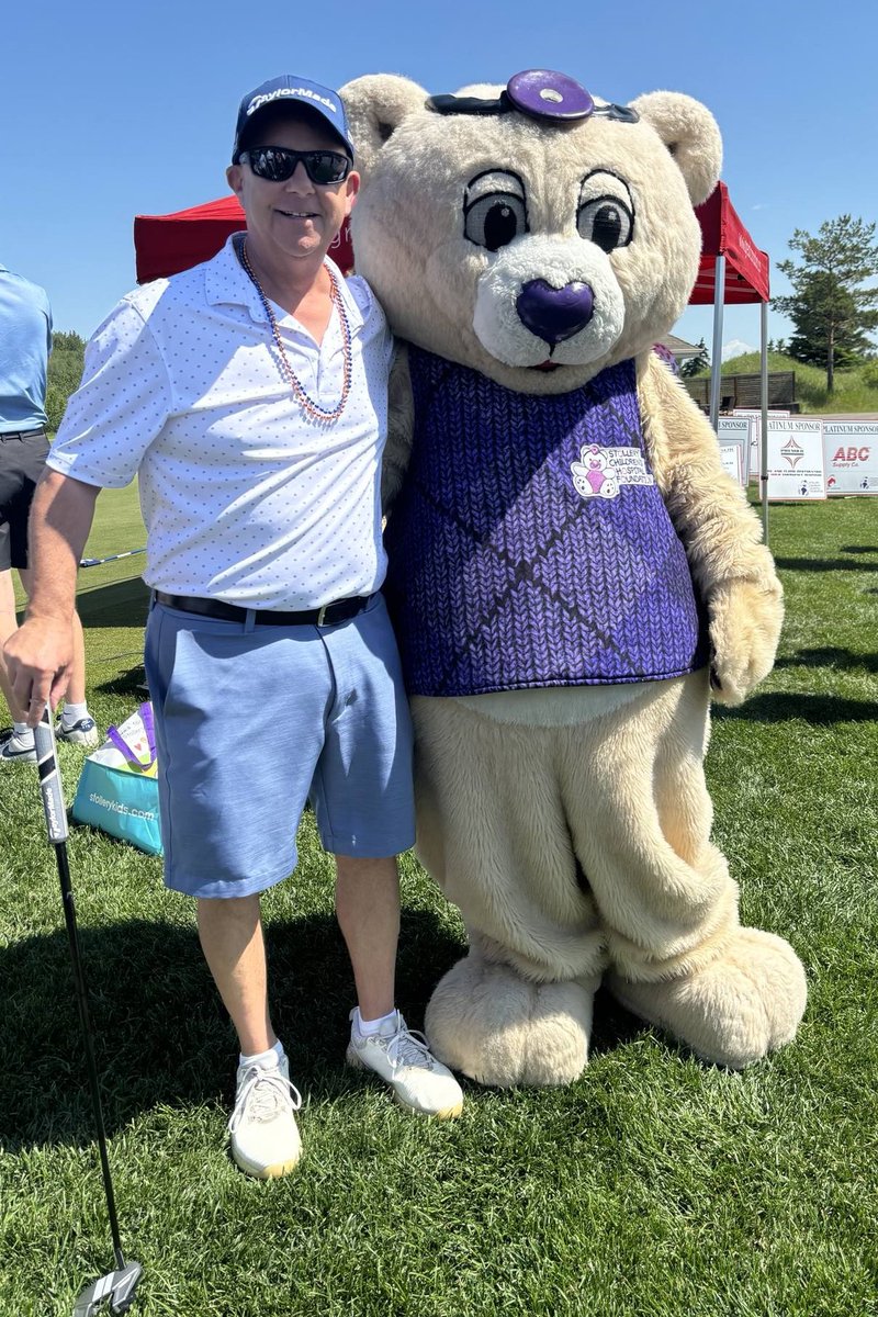 The 19th Annual Spencer Berezowski Memorial Golf Tournament is happening this Friday! Help them reach $1 million raised in support of Stollery kids!

Check out the online auction and place your bid today: 
bit.ly/4k5oxjq